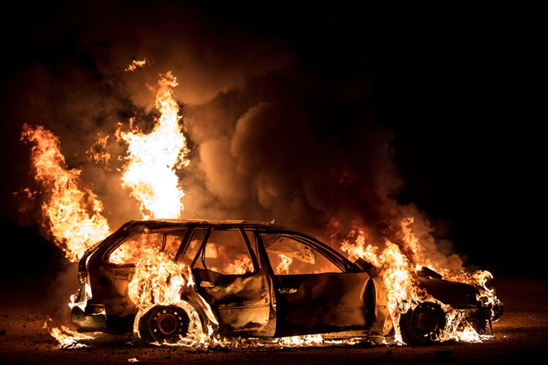 [presque égal à] et j’appelle mes frères