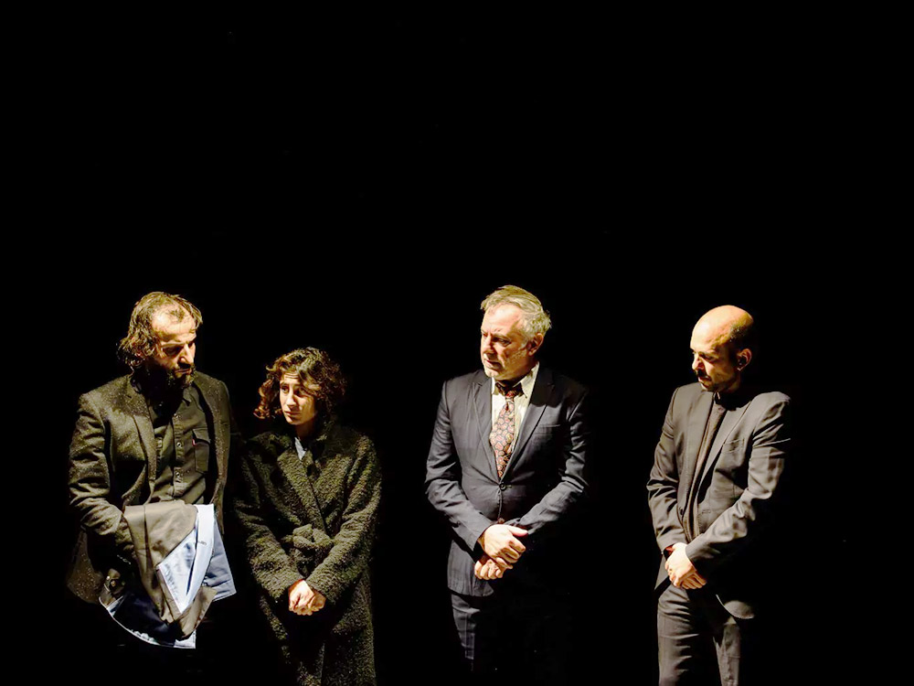 certains-pleurent-leurs-morts